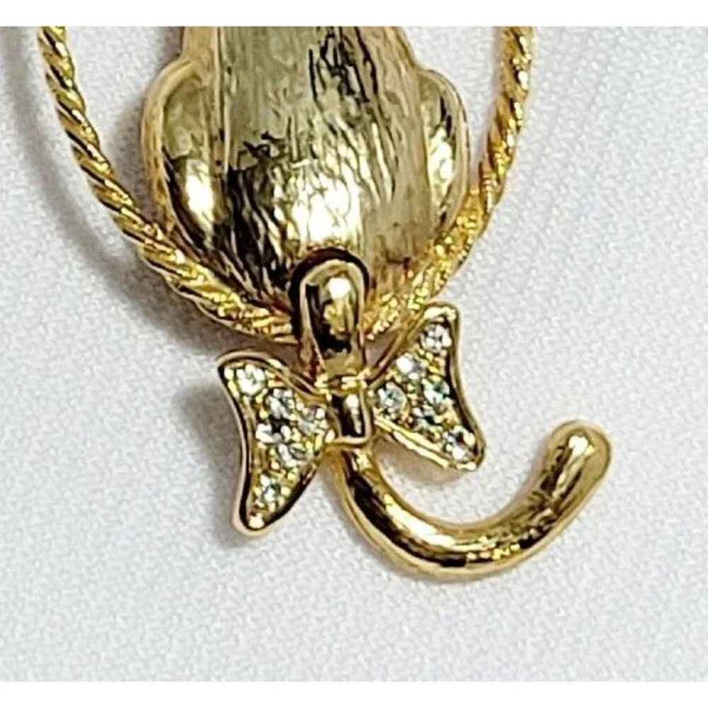 Vintage Gold Tone Pin Brooch Cat with Articulated Tail Rhinestones 2.5